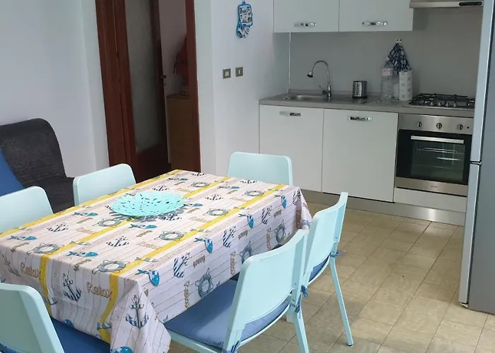 Golden House Apartment